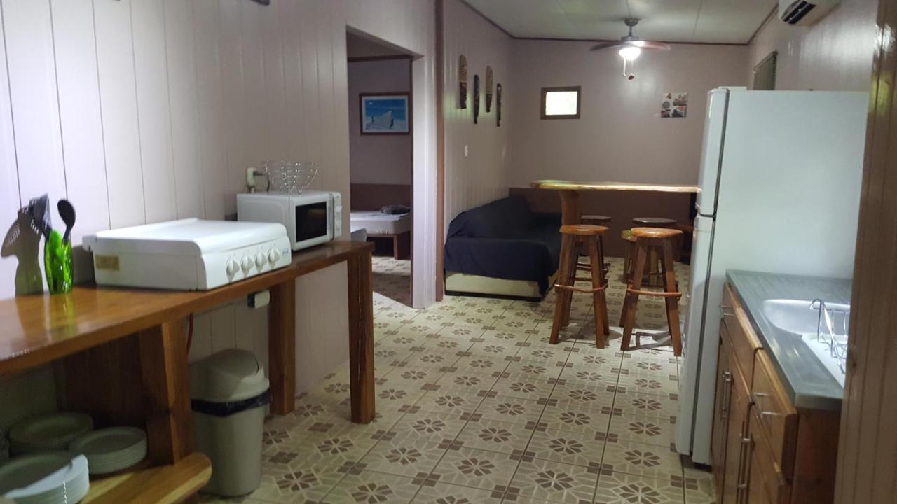 Hotel El Colibri Rojo - Cabinas - Le Colibri Rouge カウイータ エクステリア 写真